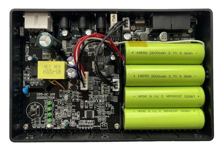 Источник бесперебойного питания для роутера ХоКо DC1018P DC UPS 18W 8800 mAh белый DC1018P-WH-8800 &mdash; фото в интернет-магазине Stab24